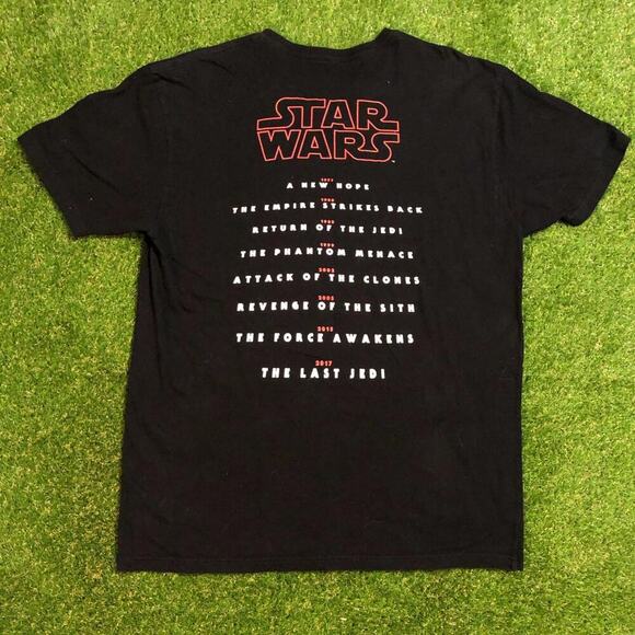 Star Wars The Last Jedi Graphic Tee - Picture 4 of 5